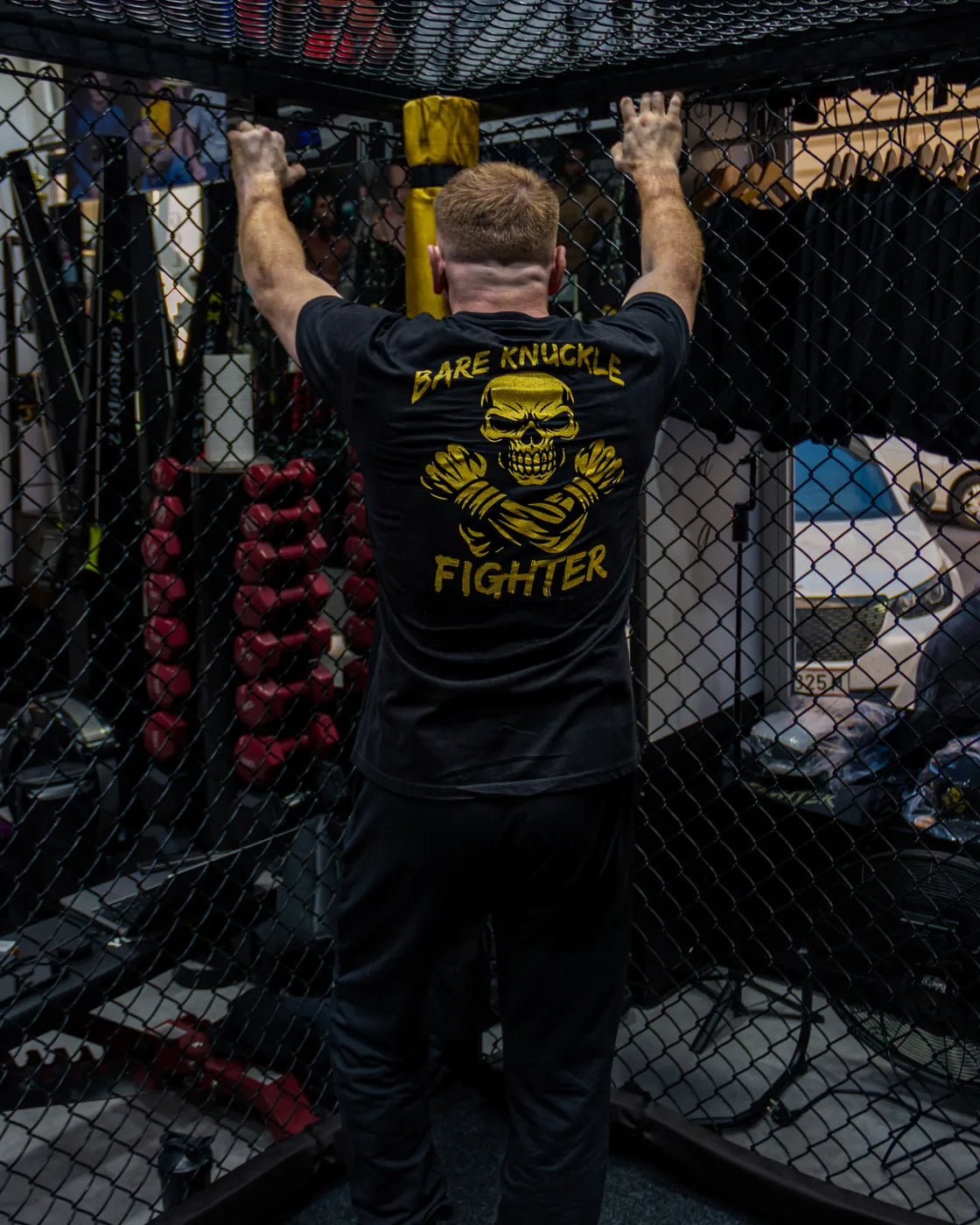 Bare Knuckle Fighter T-Shirt von hinten